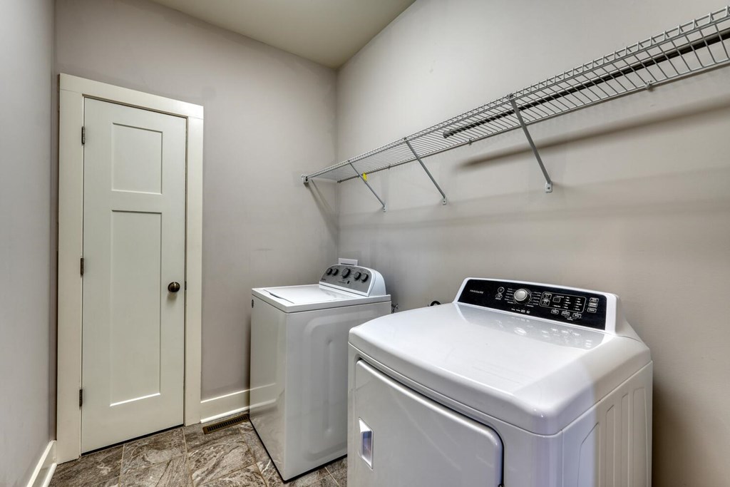 161 Loop Lane Blairsville, GA 30512 - Photo 24 of 67 a utility room with dryer and washer