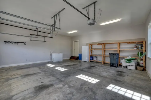 $929,900 | 161 Loop Lane, Blairsville, GA 30512