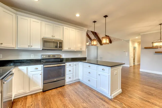 $929,900 | 161 Loop Lane, Blairsville, GA 30512