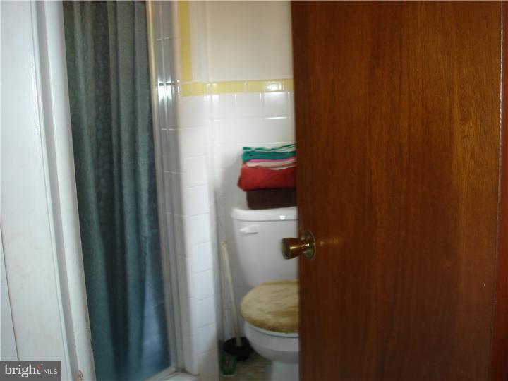 30 Baily Road Yeadon, PA 19050 - Photo 17 of 19 Bathroom