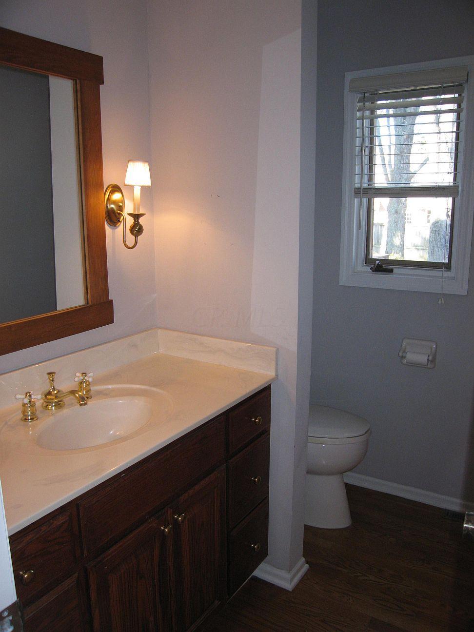 2594 Sandover Road Upper Arlington, OH 43220 - Photo 22 of 37 Gallery Image 22