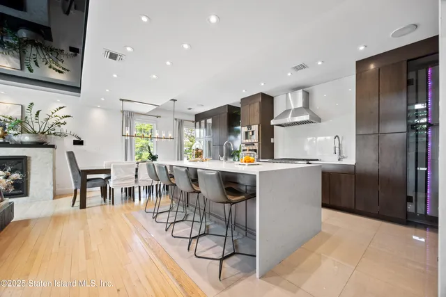 $1,799,000 | 153 Fine Boulevard | Todt Hill