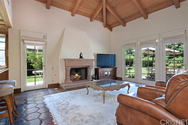 5225 Topeka Drive Tarzana, CA 91356 - Photo 14 of 43