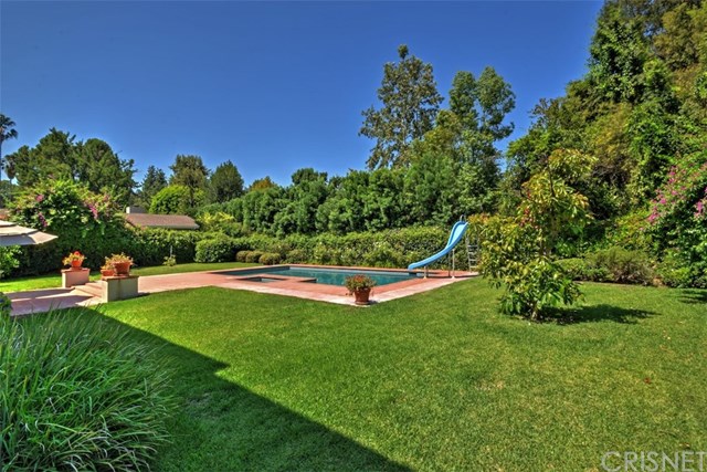 5225 Topeka Drive Tarzana, CA 91356 - Photo 16 of 43