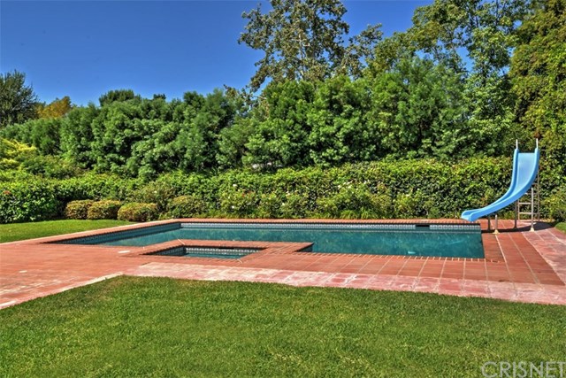 5225 Topeka Drive Tarzana, CA 91356 - Photo 17 of 43