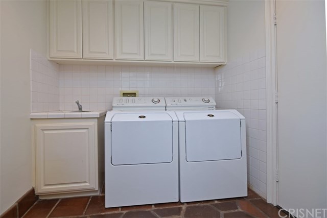 5225 Topeka Drive Tarzana, CA 91356 - Photo 33 of 43