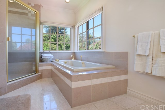 5225 Topeka Drive Tarzana, CA 91356 - Photo 43 of 43