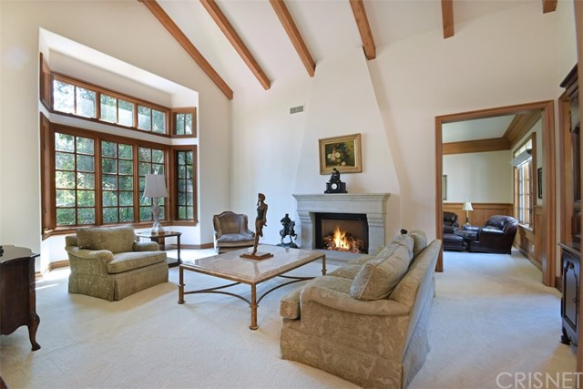 5225 Topeka Drive Tarzana, CA 91356 - Photo 10 of 43