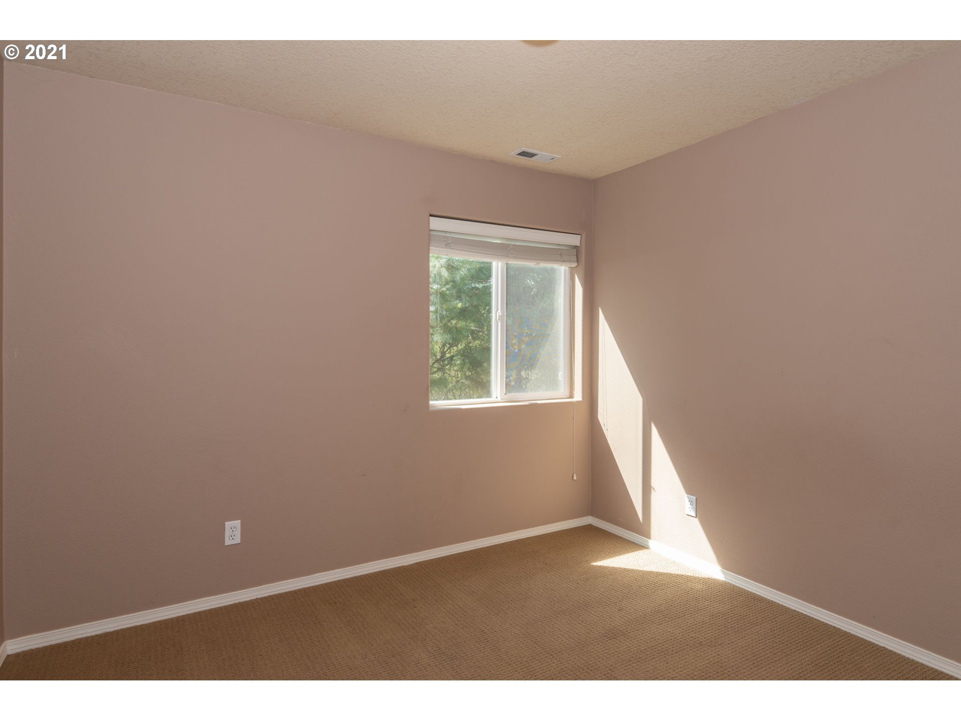 12845 Southwest Blue Bill Lane, Unit 101 Beaverton, OR 97007 - Photo 12 of 18