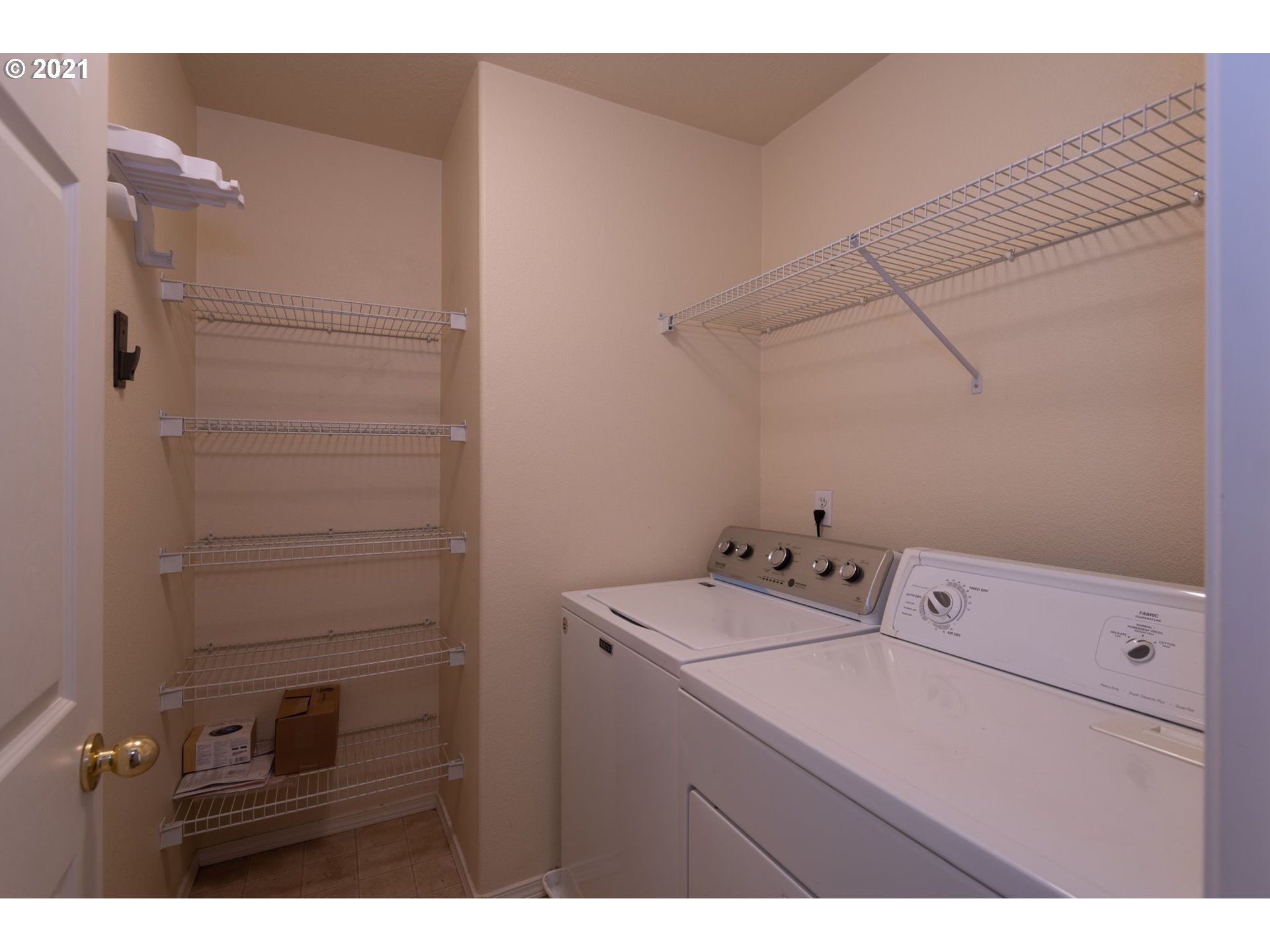 12845 Southwest Blue Bill Lane, Unit 101 Beaverton, OR 97007 - Photo 14 of 18