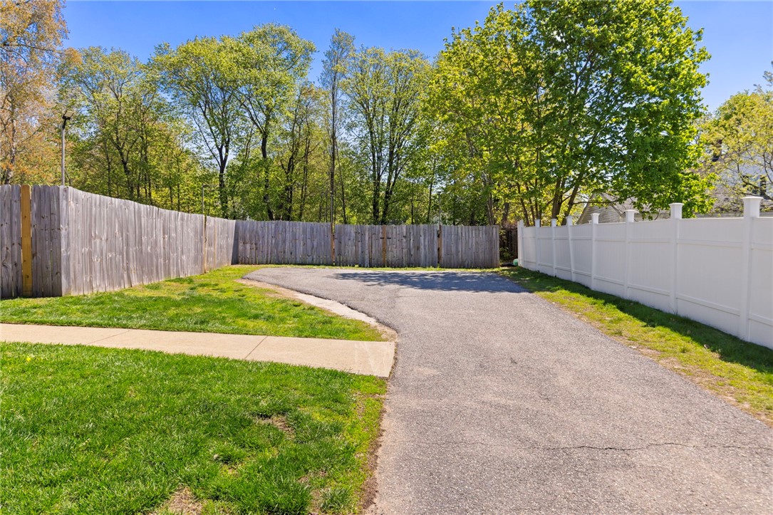 117 Station Street Coventry, RI 02816 - Photo 5 of 39