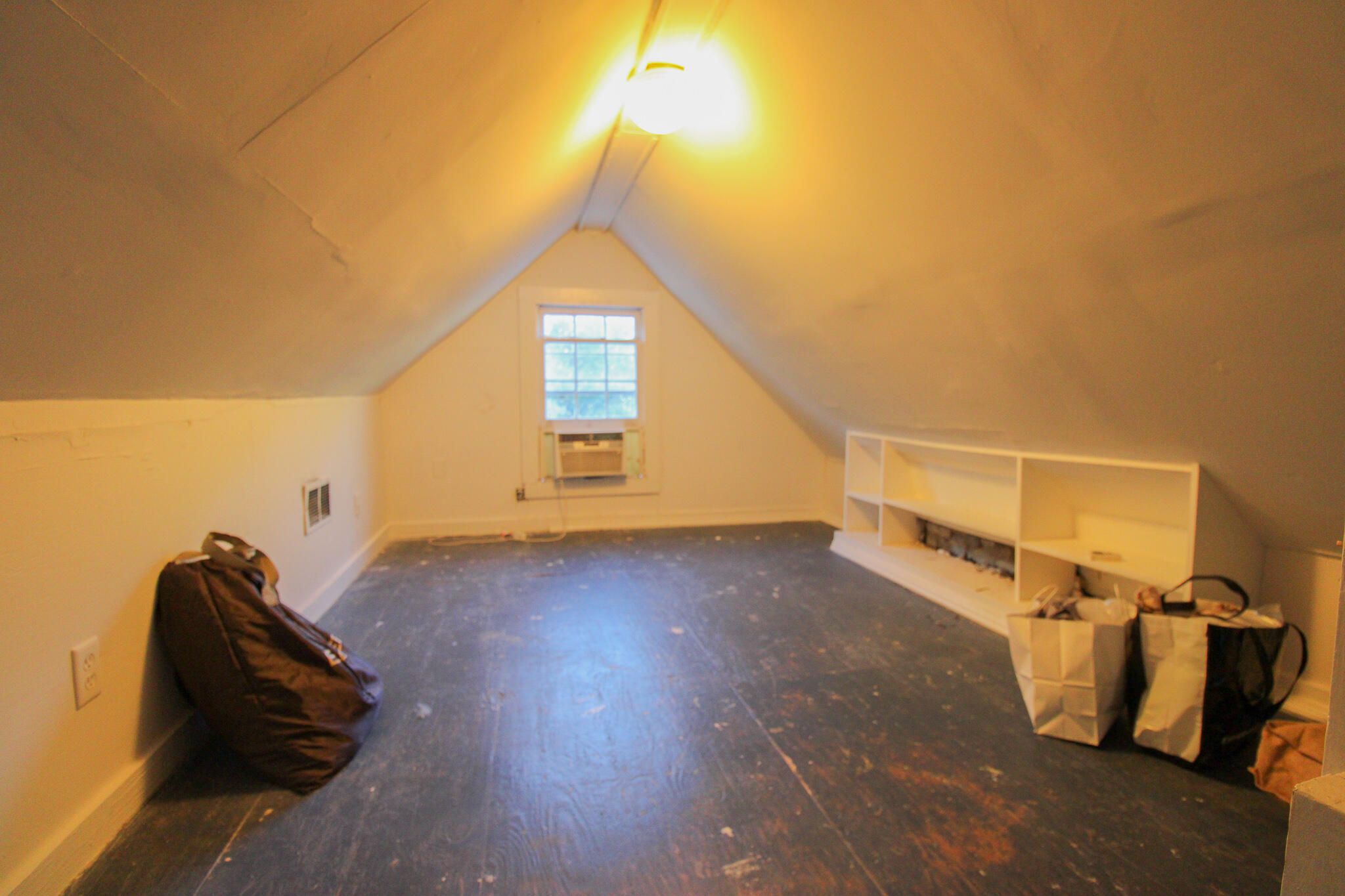 7 Ann Street Charleston, SC 29403 - Photo 15 of 18 7F32ECEE-E87A-49F7-B046-9B9AFFD7E9ED