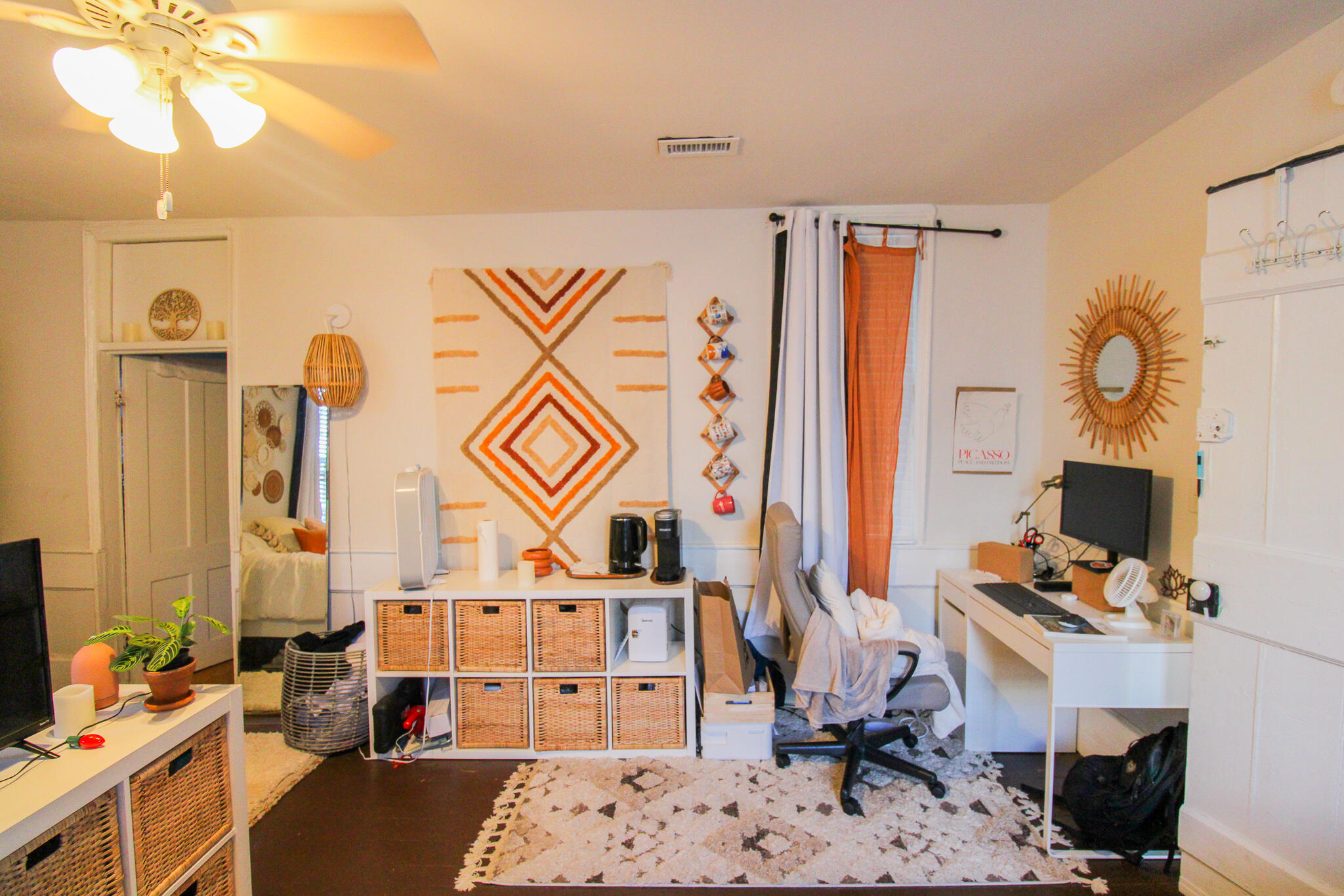 7 Ann Street Charleston, SC 29403 - Photo 9 of 18 5330995B-414E-4975-BF55-84BC8D169328