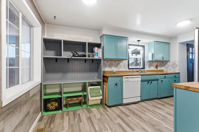 $315,000 | 2008 East Nebraska Avenue, Spokane, WA 99208