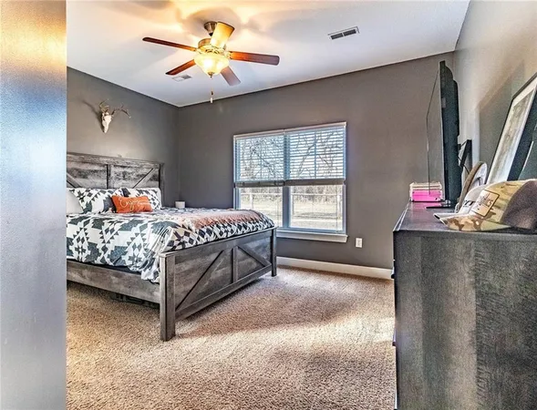 $299,000 | 977 Southeast 380th Road, Knob Noster, MO 65336