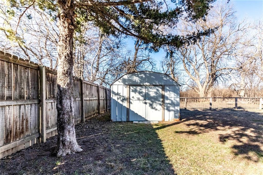 977 Southeast 380th Road Knob Noster, MO 65336 - Photo 32 of 39