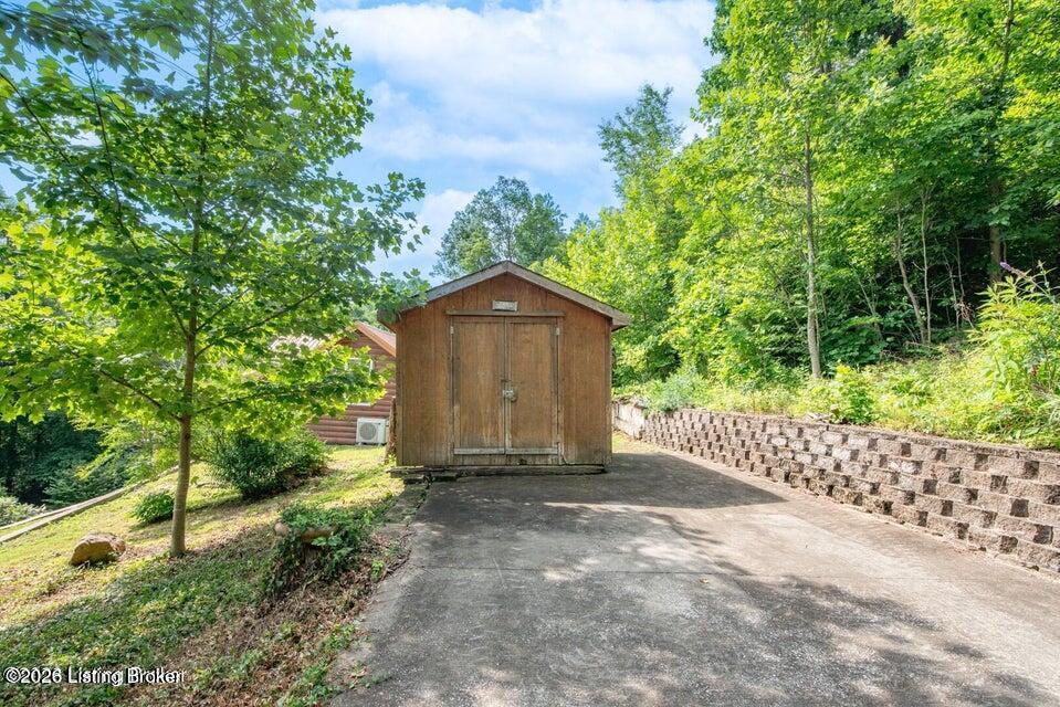 2086 Martin Pierce Road Cub Run, KY 42729 - Photo 15 of 59 20260620011531484890000000-o