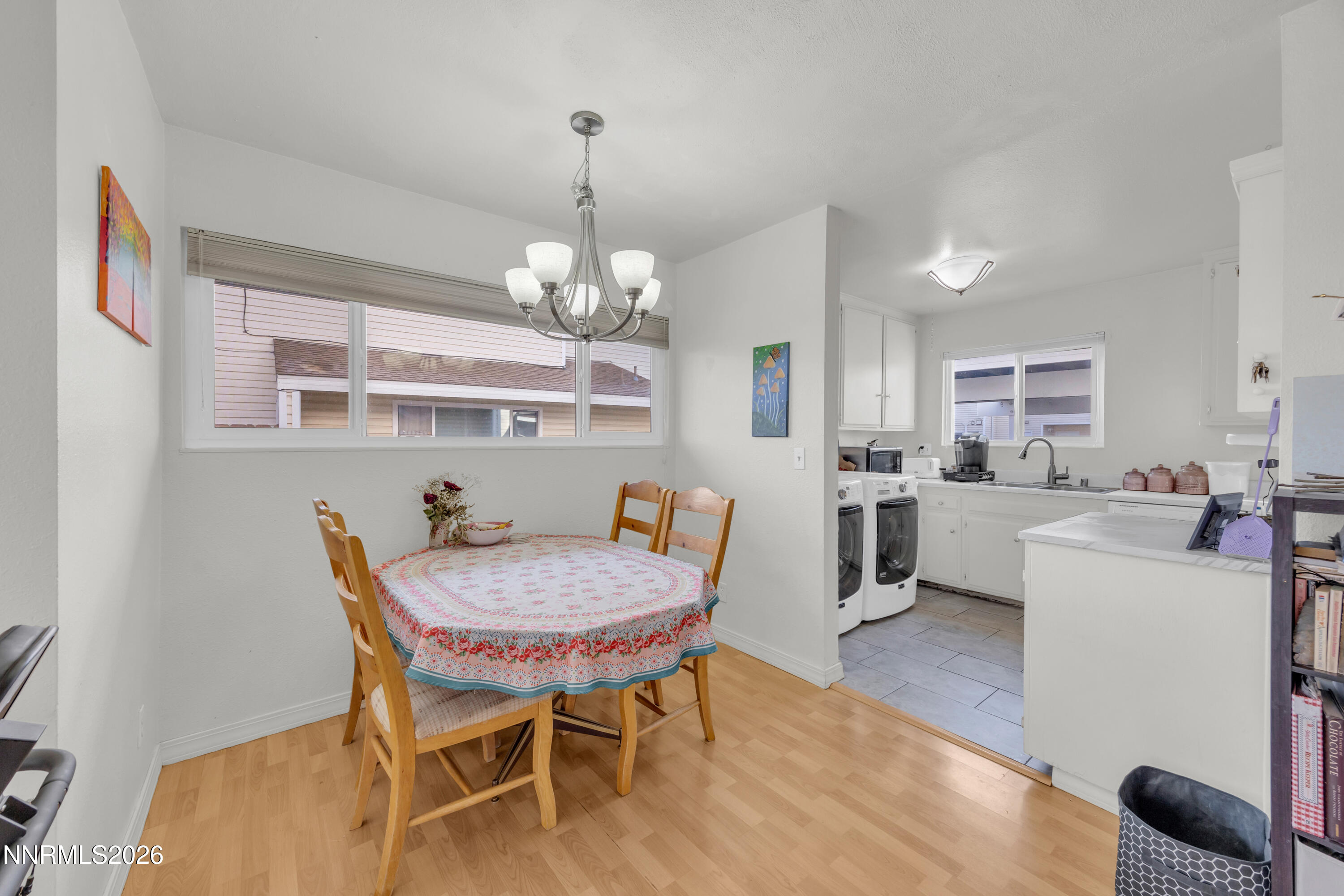 3505 Willow Hills Circle Reno, NV 89512 - Photo 17 of 45 29_img_2225