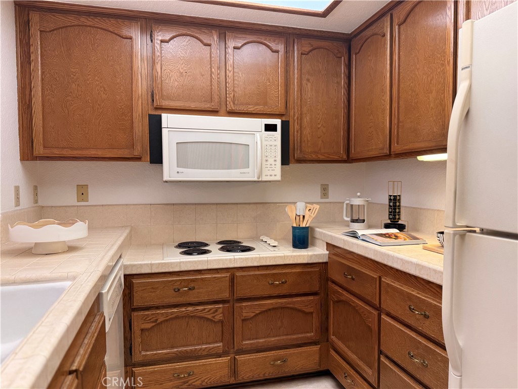 13601 Del Monte Drive, Unit 47A Seal Beach, CA 90740 - Photo 14 of 27