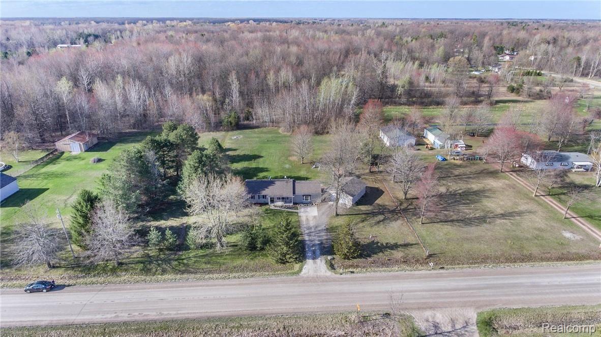 11082 West Frances Road Flushing, MI 48433 - Photo 28 of 35 Photo-Apr-26,-5-50-37-PM.jpg