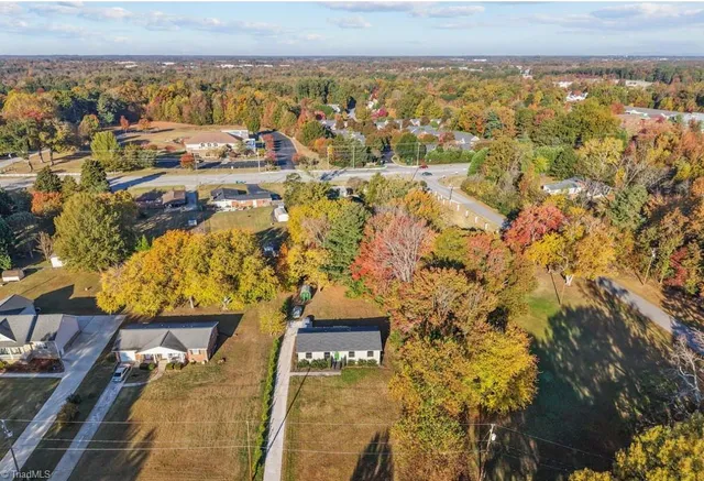 $305,000 | 202 Hassellwood Drive, Jamestown, NC 27282