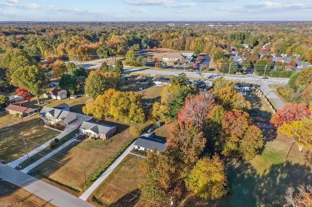 $305,000 | 202 Hassellwood Drive, Jamestown, NC 27282