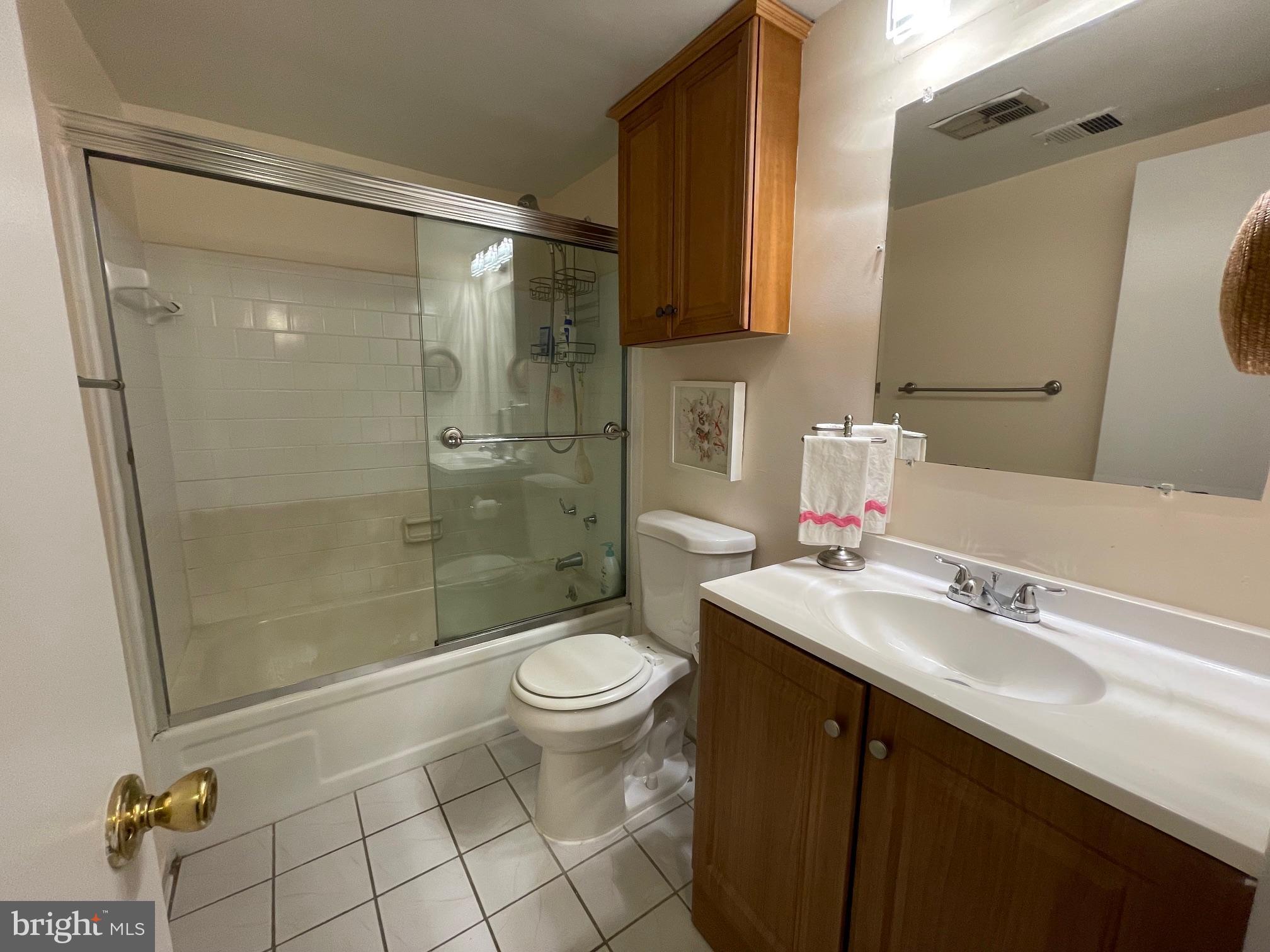 6 Longstream Court, Unit T2 Baltimore, MD 21209 - Photo 19 of 24