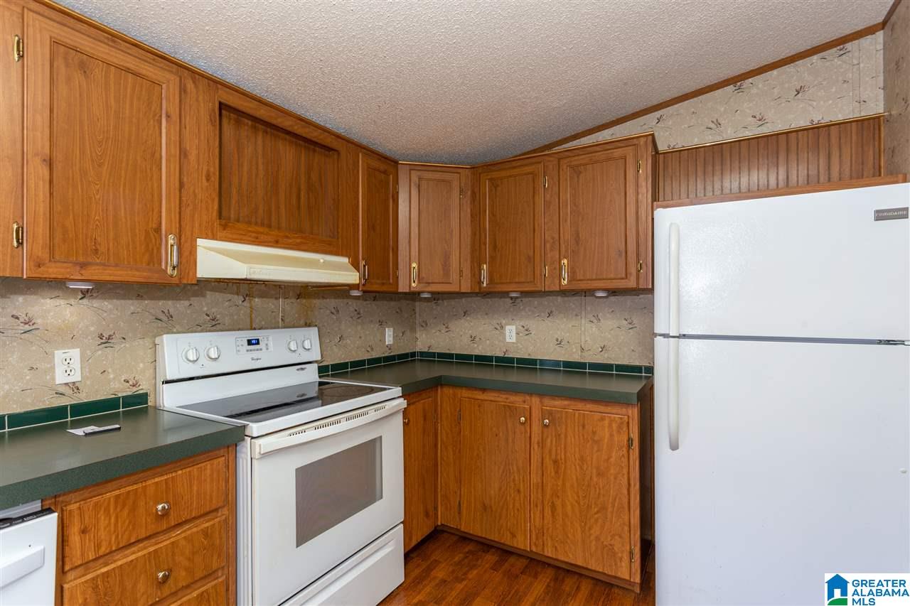 470 Ina Lane Oxford, AL 36203 - Photo 8 of 39