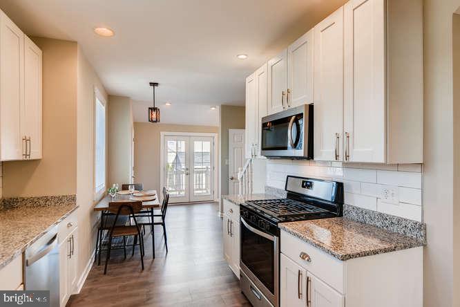 6700 Old North Point Road Baltimore, MD 21219 - Photo 11 of 34