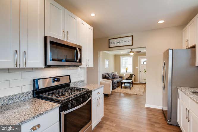 6700 Old North Point Road Baltimore, MD 21219 - Photo 14 of 34