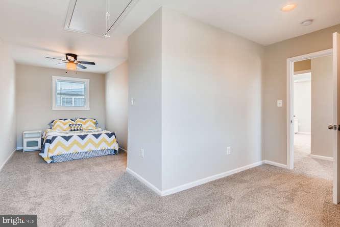 6700 Old North Point Road Baltimore, MD 21219 - Photo 25 of 34