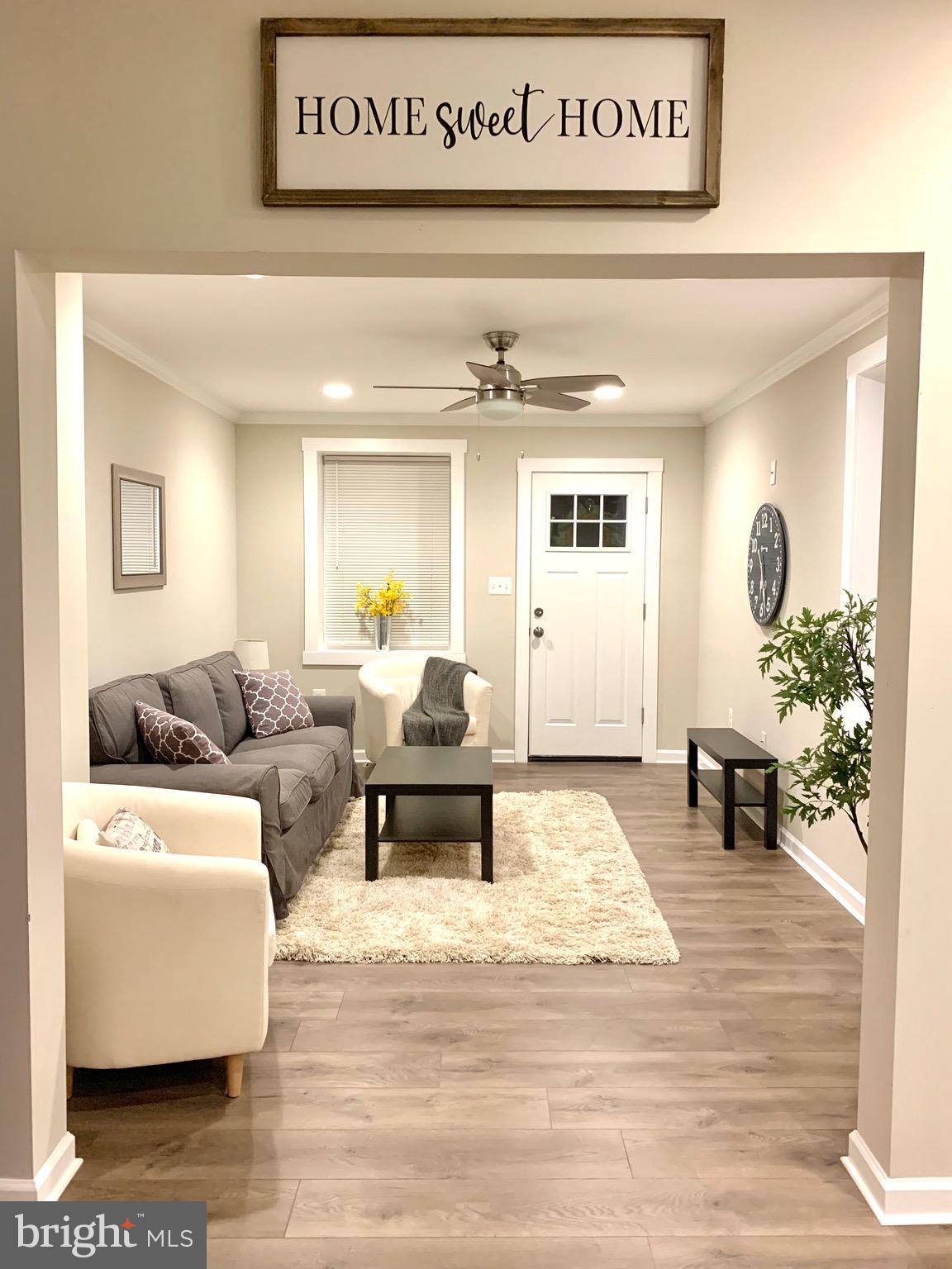 6700 Old North Point Road Baltimore, MD 21219 - Photo 6 of 34