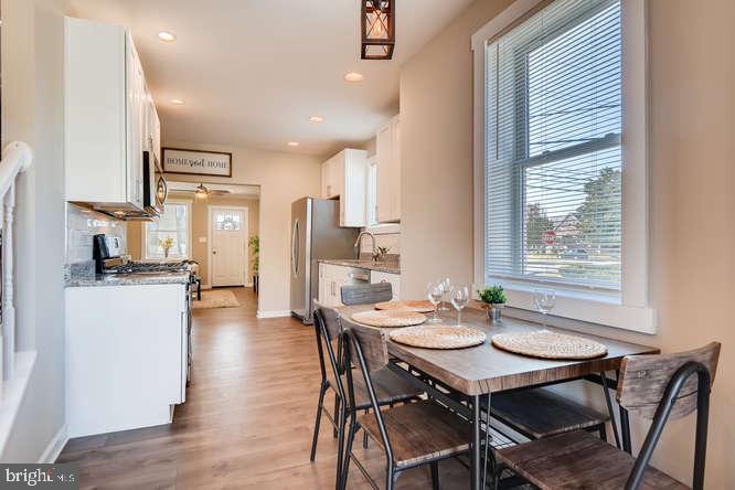 6700 Old North Point Road Baltimore, MD 21219 - Photo 10 of 34