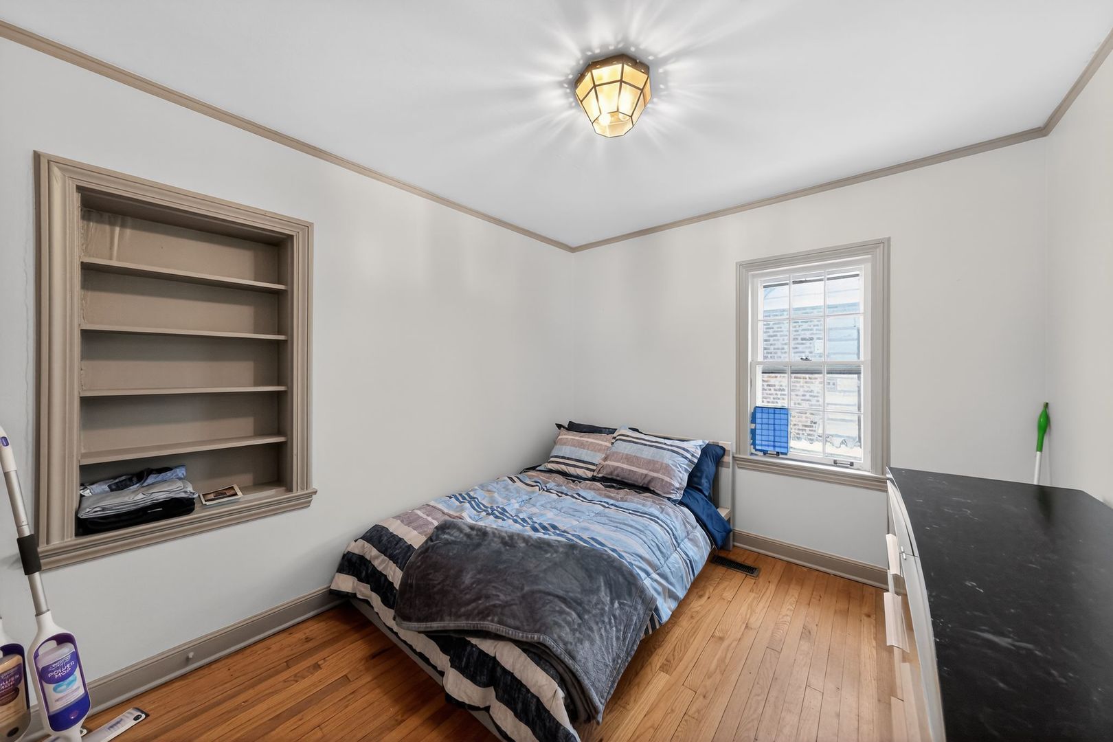 521 Deerfield Road Deerfield, IL 60015 - Photo 19 of 30 a bedroom with a bed and a window