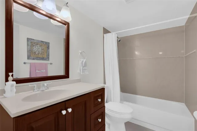 $237,000 | 311 Southeast 3rd Street, Unit 402, Dania Beach, FL 33004