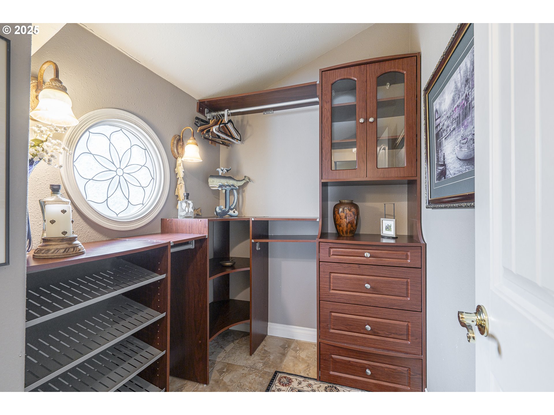 2325 Southwest Bard Loop Lincoln City, OR 97367 - Photo 14 of 28 a view of a hallway with entryway