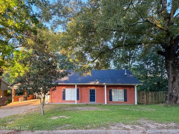 $179,500 | 502 Faulkner Drive, McComb, MS 39648