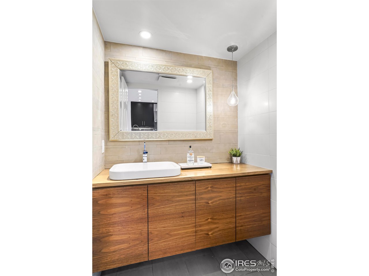 616 Quince Circle Boulder, CO 80304 - Photo 14 of 36