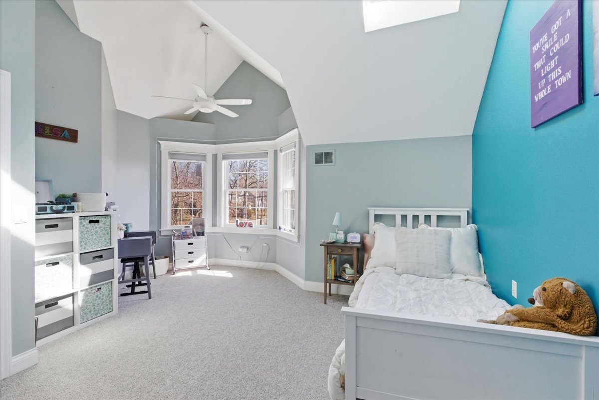 1004 Elm Street Winnetka, IL 60093 - Photo 25 of 41