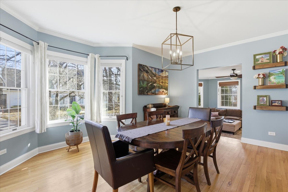 1004 Elm Street Winnetka, IL 60093 - Photo 7 of 41