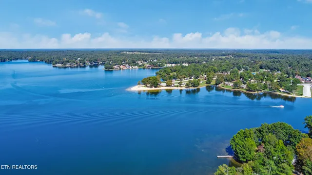 $854,900 | 9419 Cherokee Trail, Crossville, TN 38572