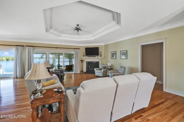 $854,900 | 9419 Cherokee Trail, Crossville, TN 38572