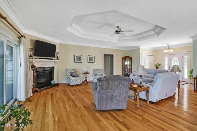 $854,900 | 9419 Cherokee Trail, Crossville, TN 38572