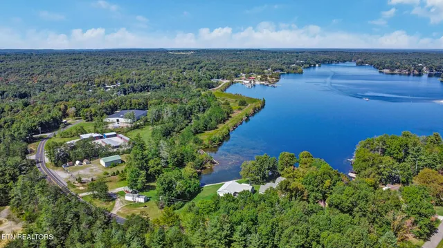 $854,900 | 9419 Cherokee Trail, Crossville, TN 38572