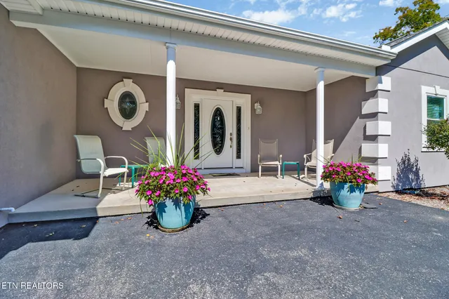 $854,900 | 9419 Cherokee Trail, Crossville, TN 38572