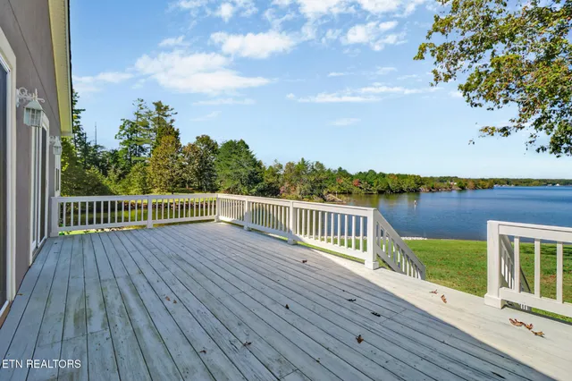 $854,900 | 9419 Cherokee Trail, Crossville, TN 38572