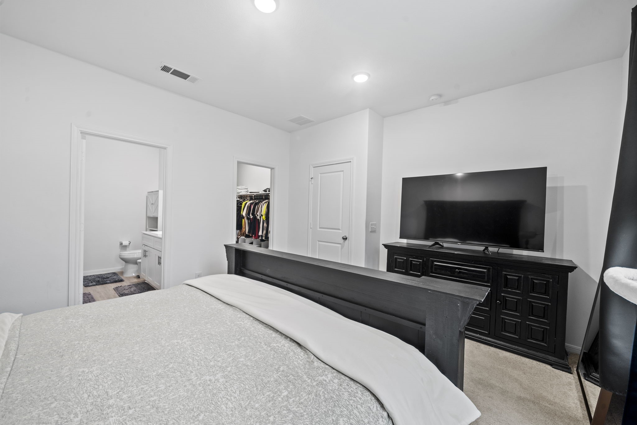 334 Maple Bark Trail Willis, TX 77378 - Photo 10 of 26 Another view of this amazing primary bedroom!