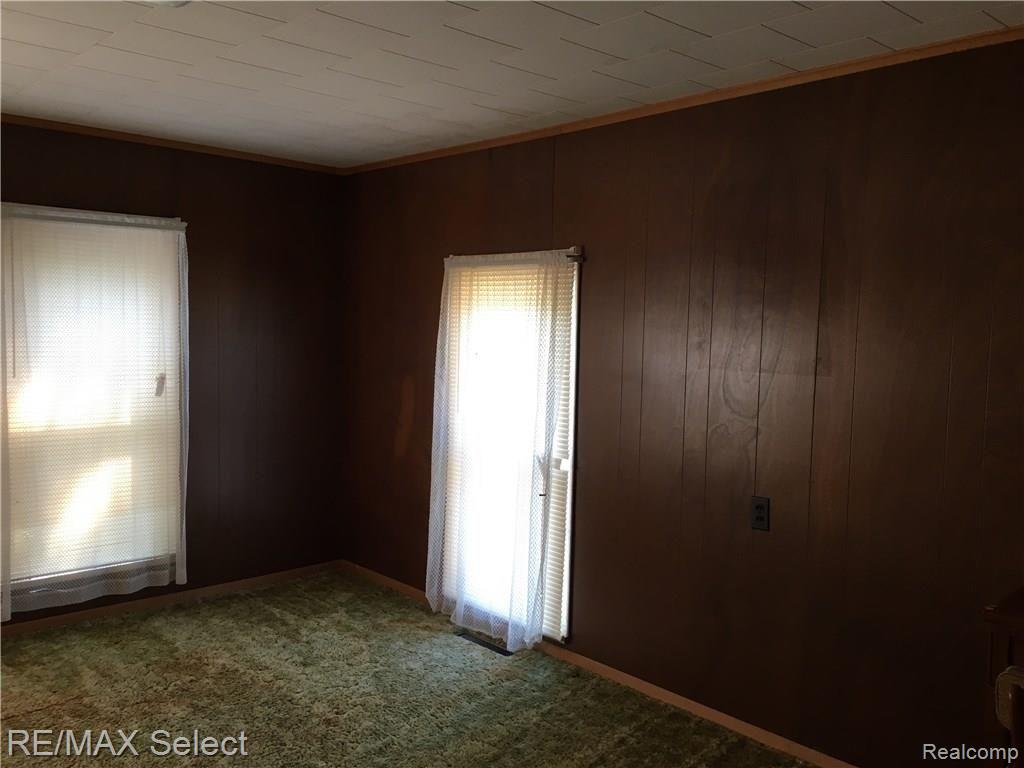 5348 South Genesee Road Grand Blanc, MI 48439 - Photo 15 of 37 024.JPG