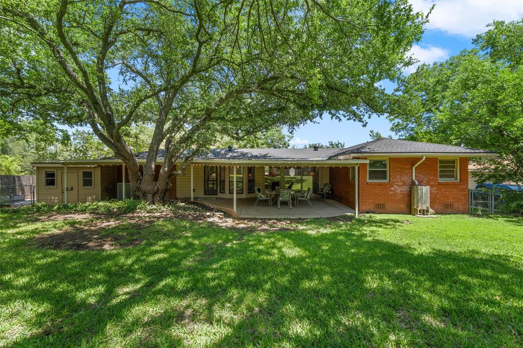 3924 North 30th Street Waco, TX 76708 - Photo 25 of 33 Massive live oak shades the home with a red oak creating this shadow over the central back yard. Pecan trees also in front and rear.