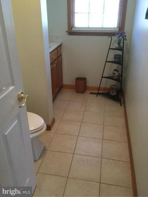 7595 Pendleton Farm Road Easton, MD 21601 - Photo 22 of 30 Hall Bath
